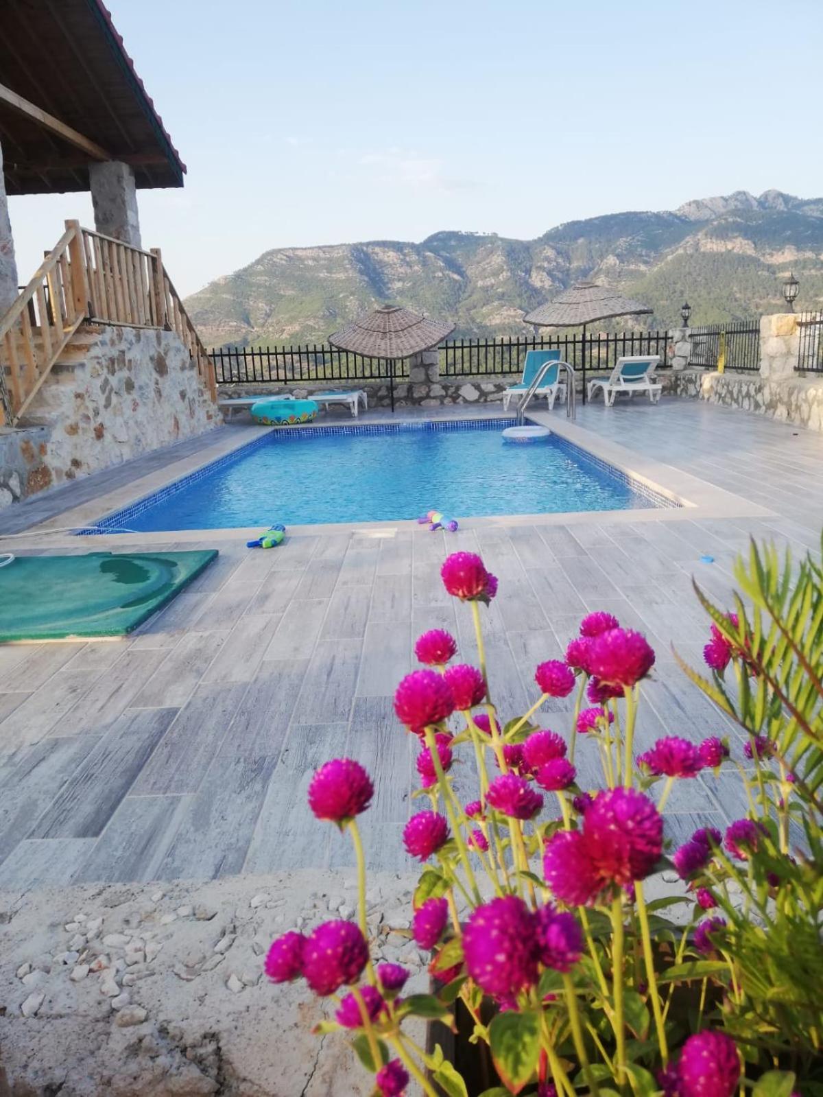 Villa Teras อาดราซาน ภายนอก รูปภาพ
