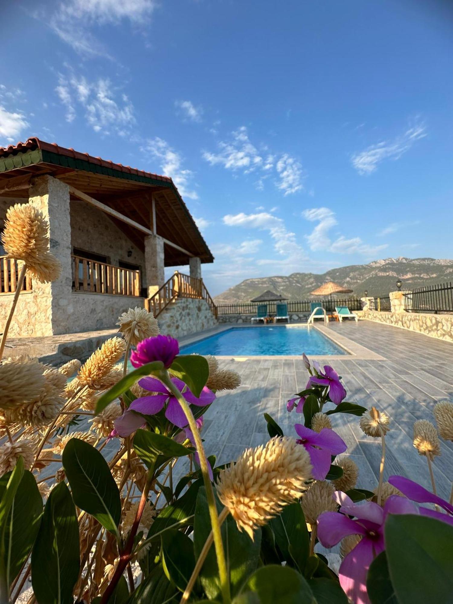 Villa Teras อาดราซาน ภายนอก รูปภาพ