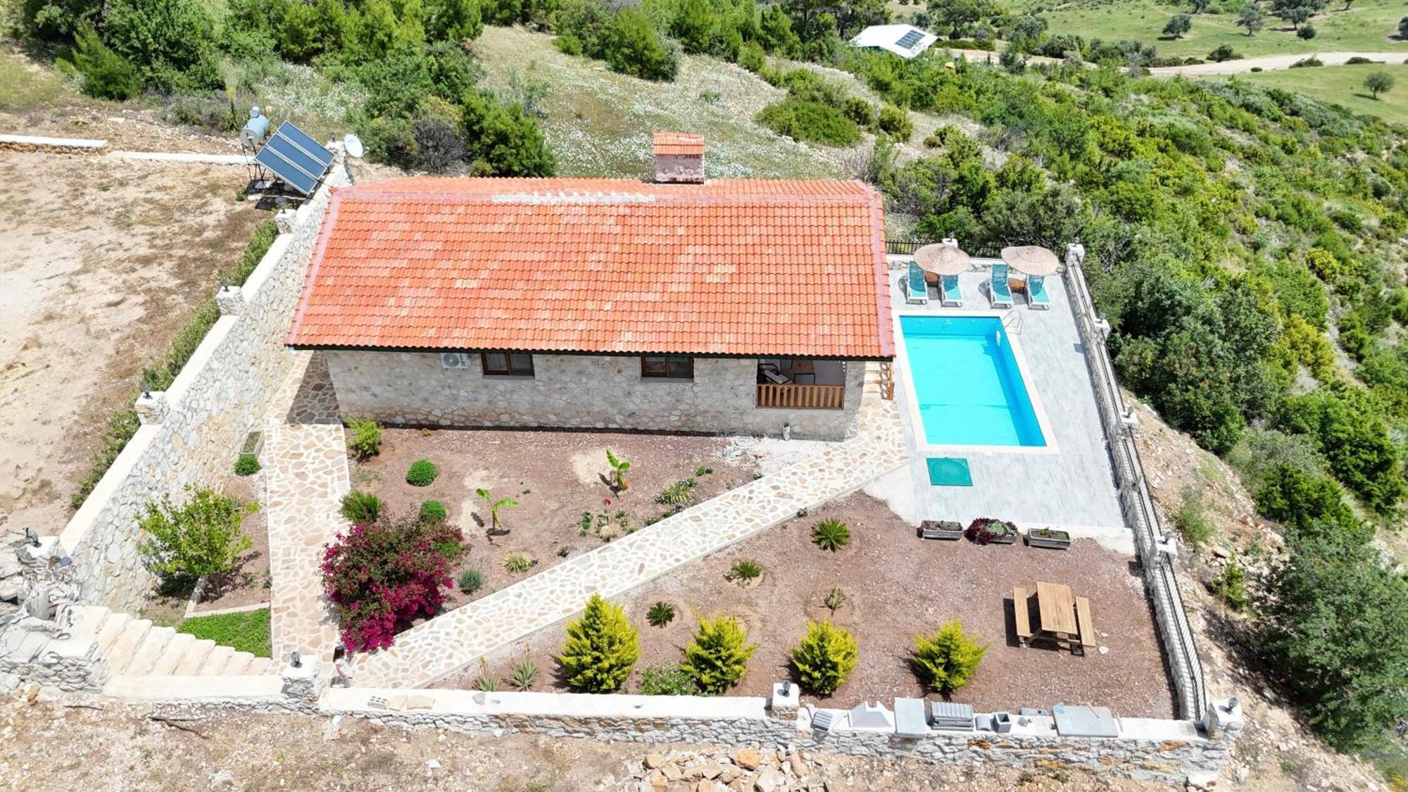 Villa Teras อาดราซาน ภายนอก รูปภาพ